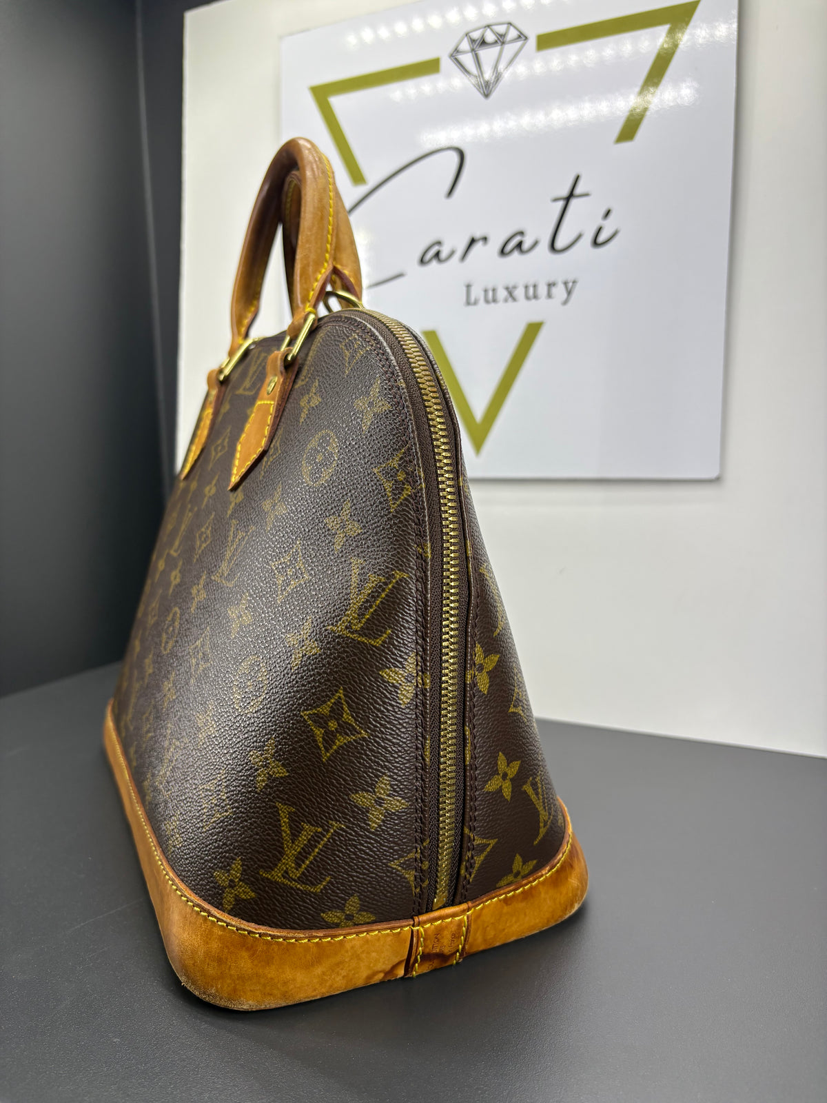 Louis Vuitton Alma PM
