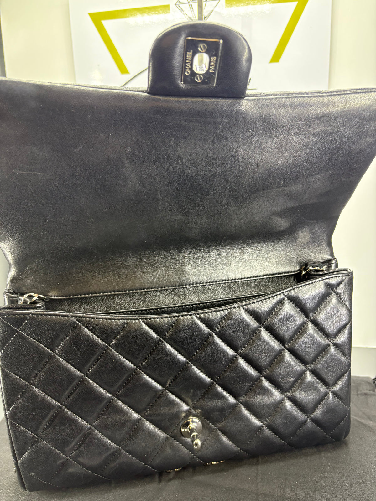 Chanel Classic Flap 27