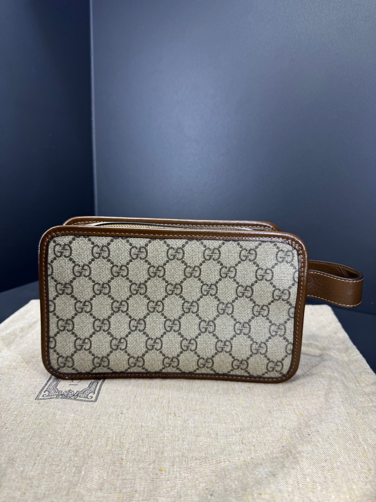 Pochette da polso Gucci GG emblem