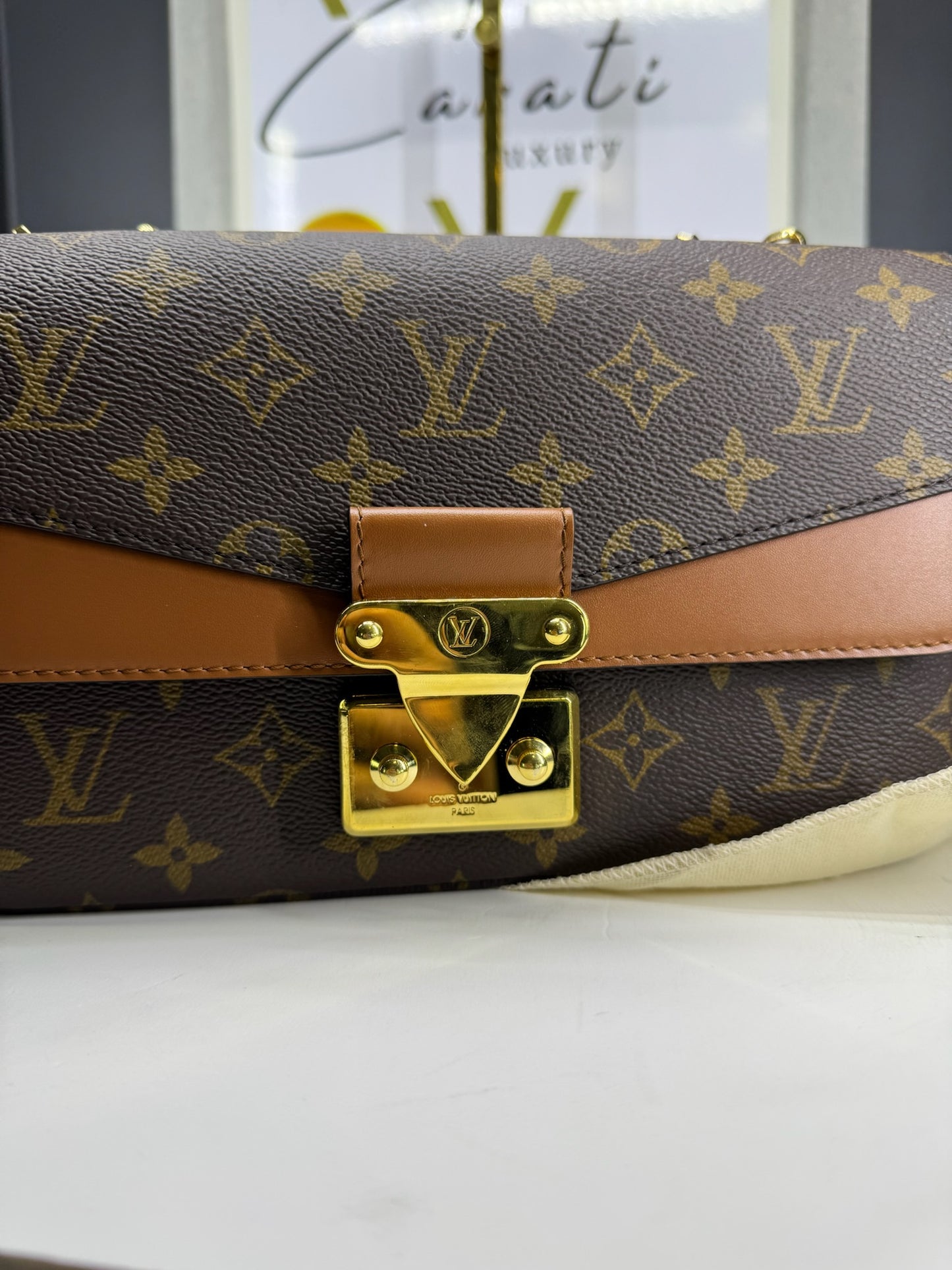 Louis Vuitton Marceau