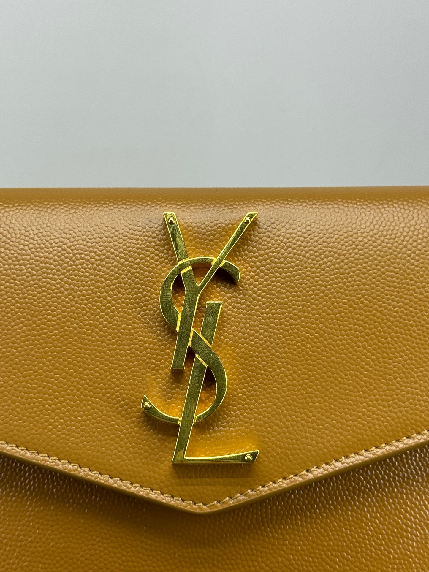 Pochette Saint Laurent cammello