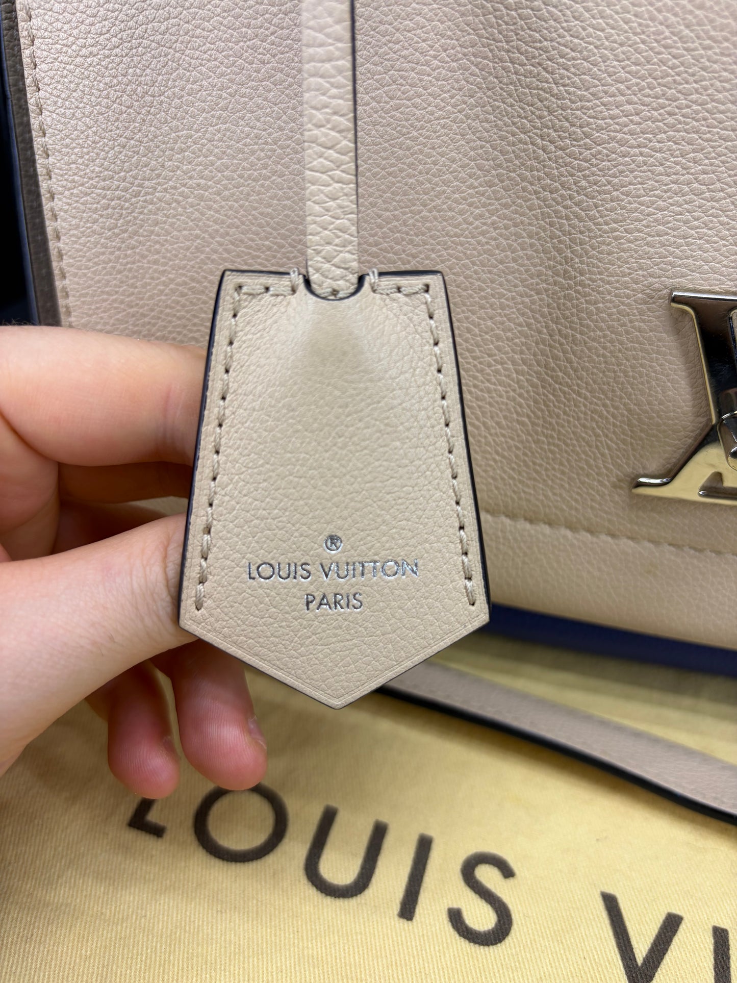 Louis vuitton Lockme