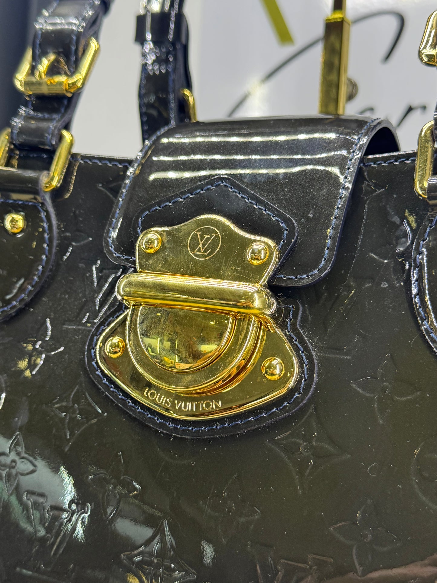 Borsa Louis Vuitton in pelle verniciata Monogram