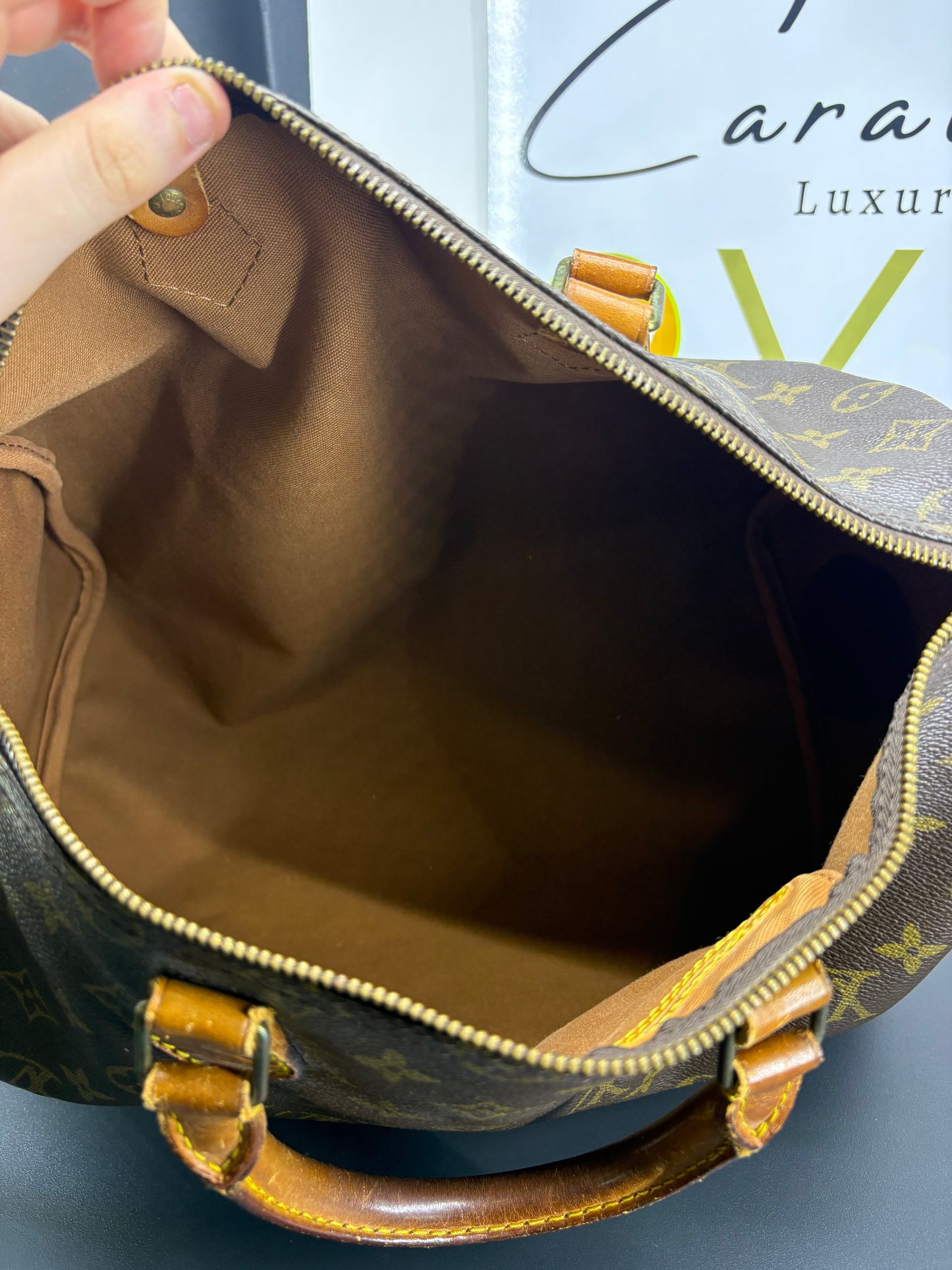 Louis Vuitton Speedy