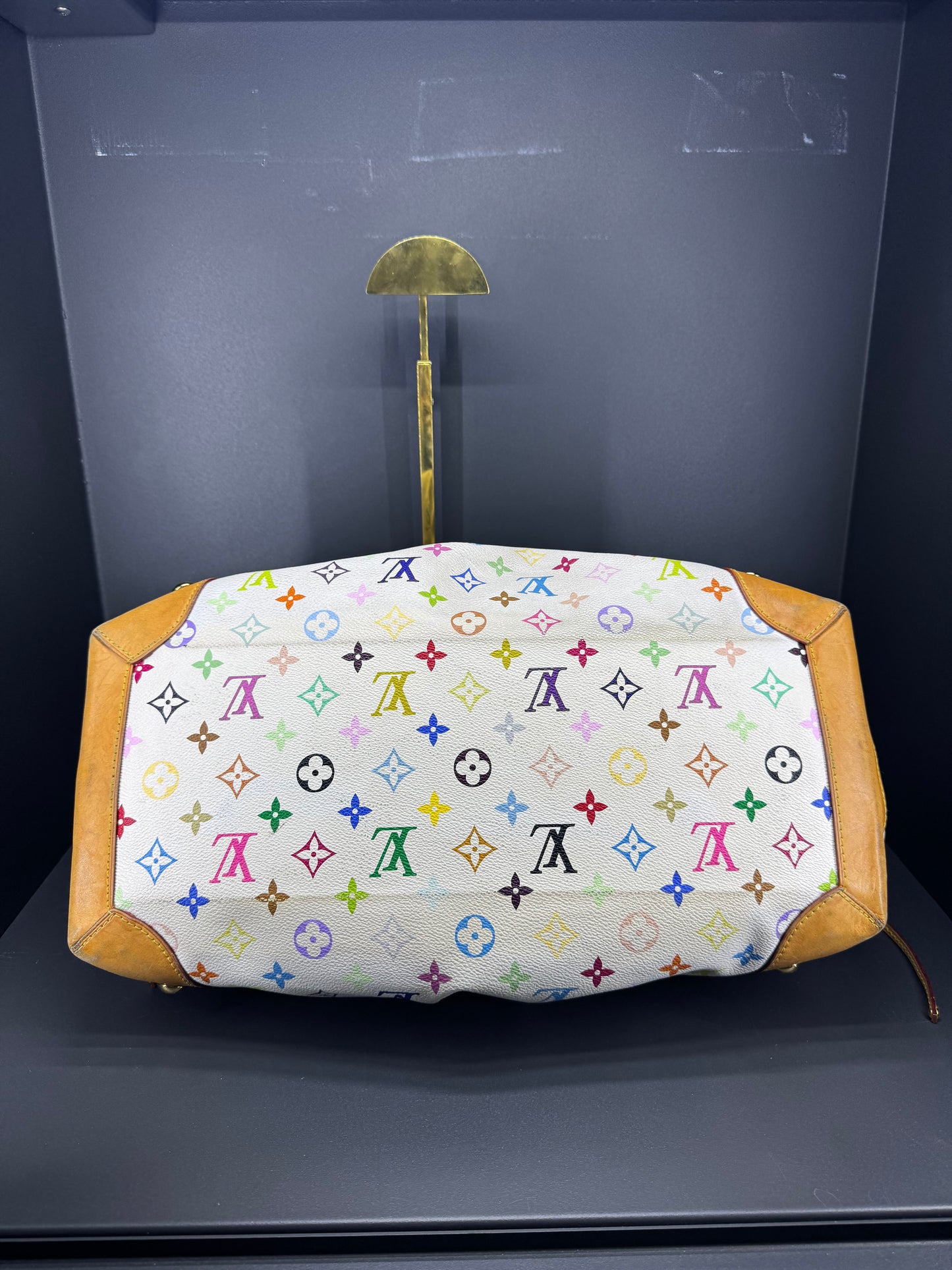 Louis Vuitton urusula Takashi Murakami white