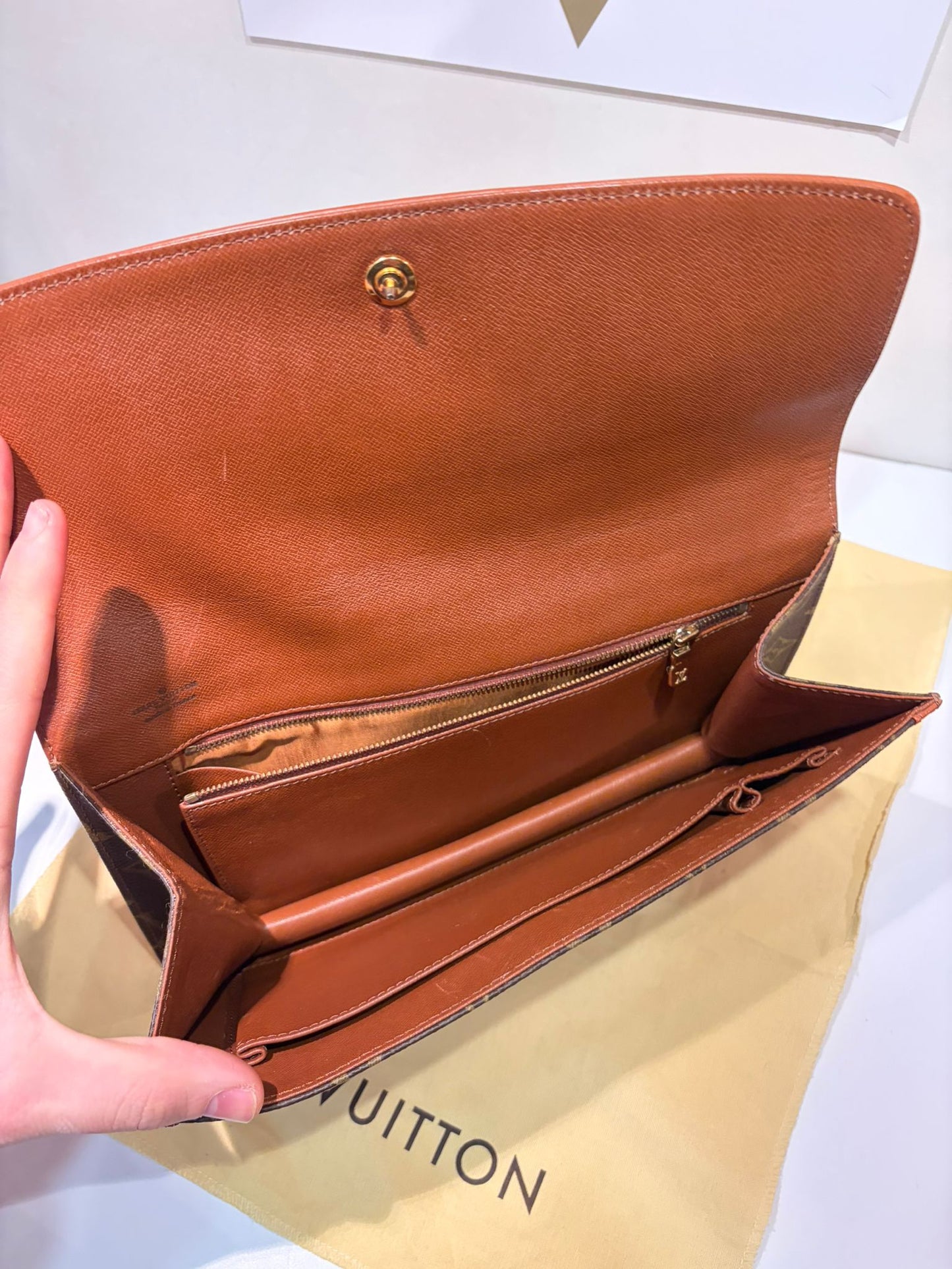 Louis Vuitton Monogram Pochette Dame GM