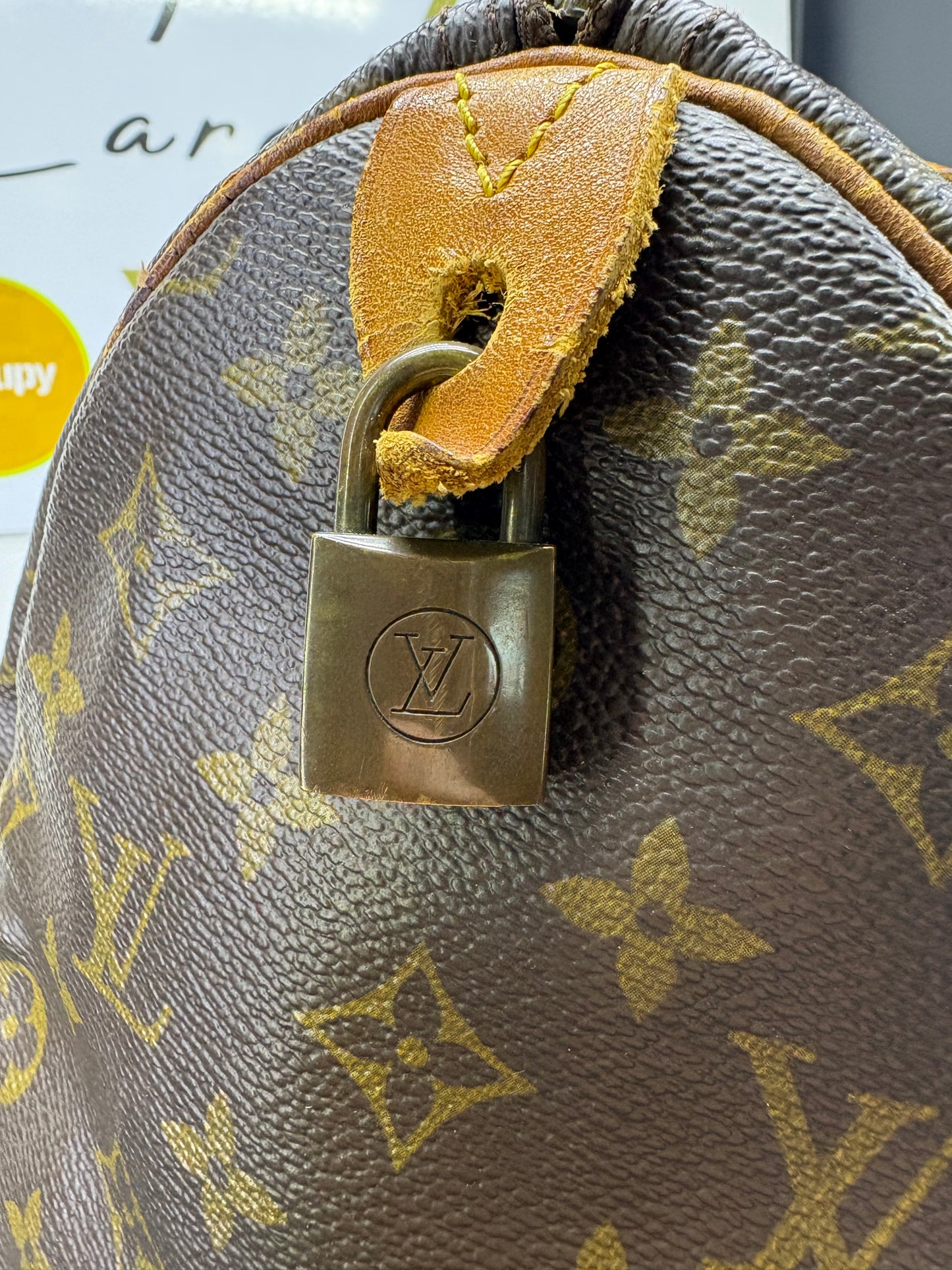 Louis Vuitton Speedy