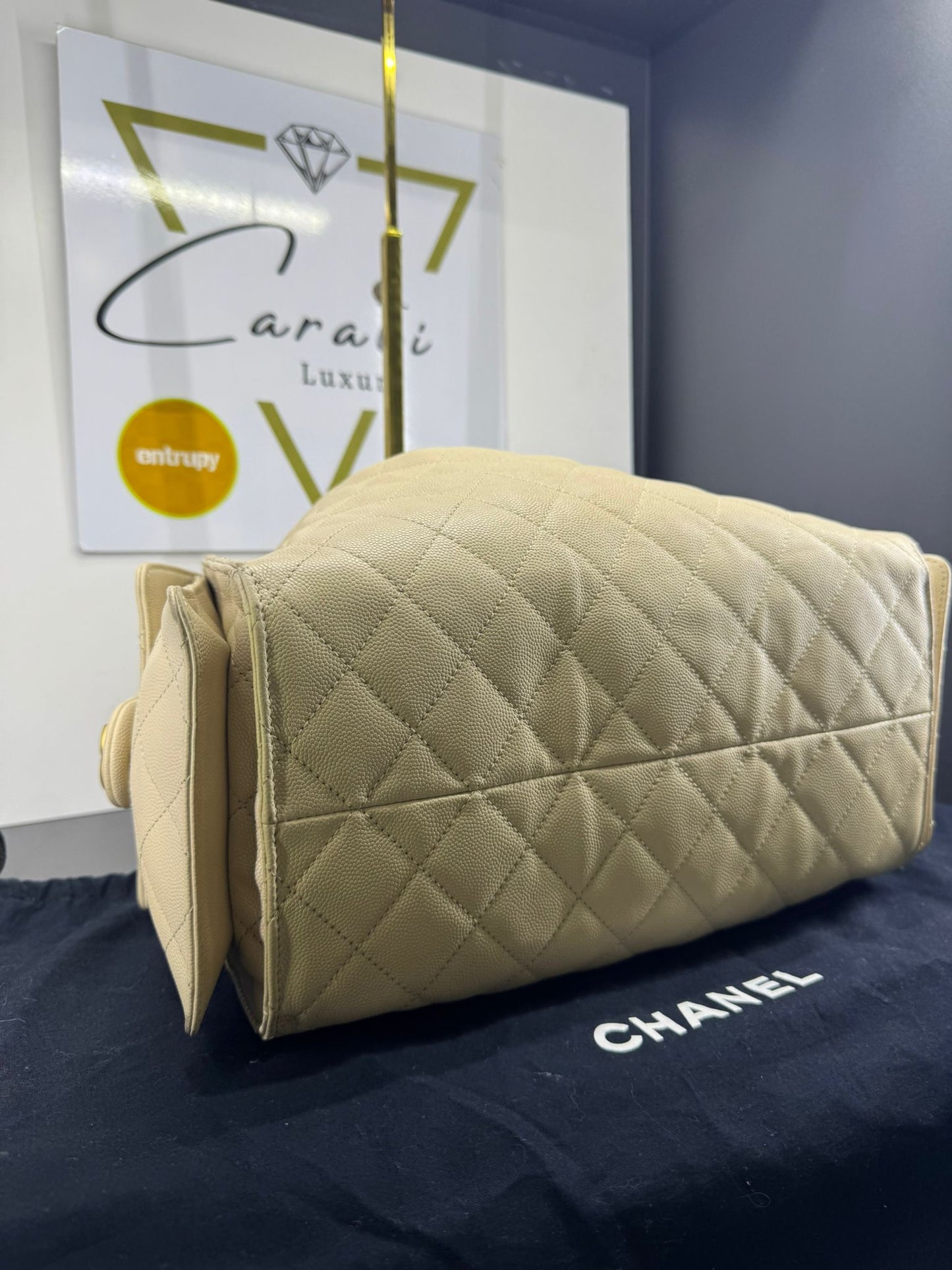 Chanel 25 Hobo Bag