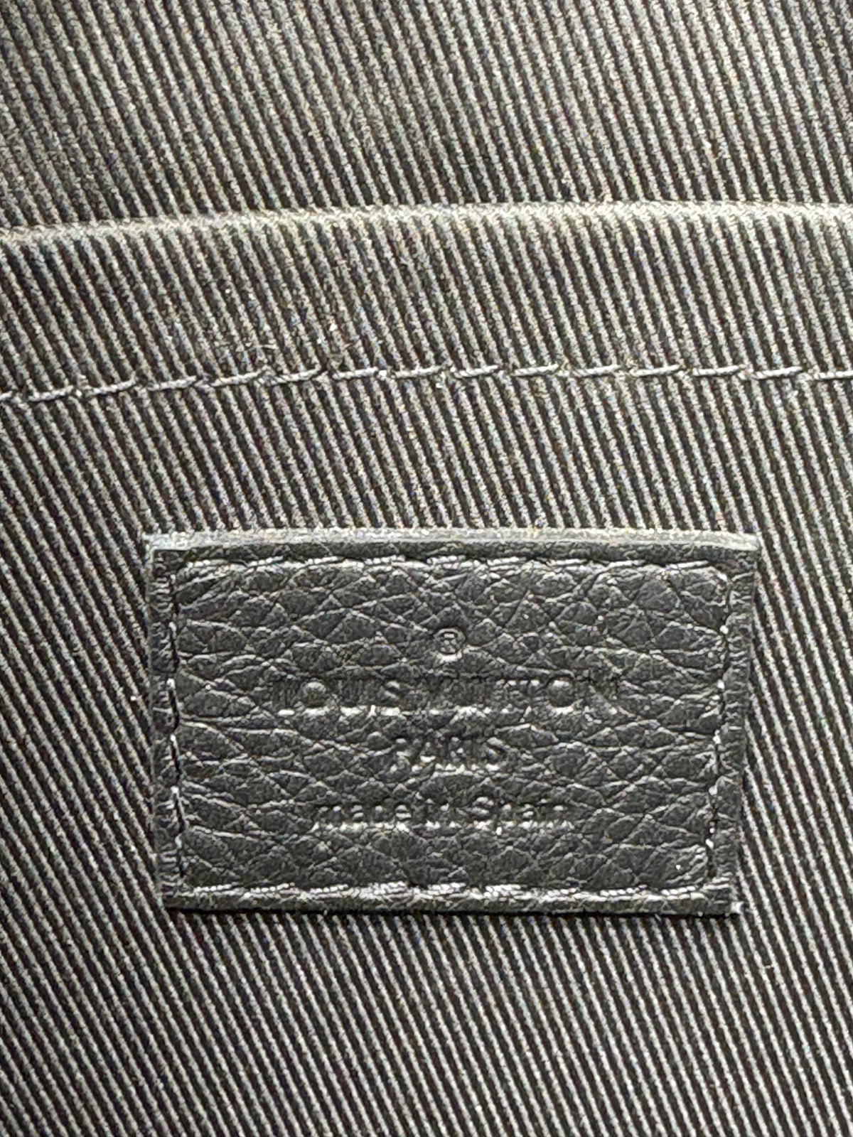 Louis vuitton  Pochette To-Go Monogram Shadow