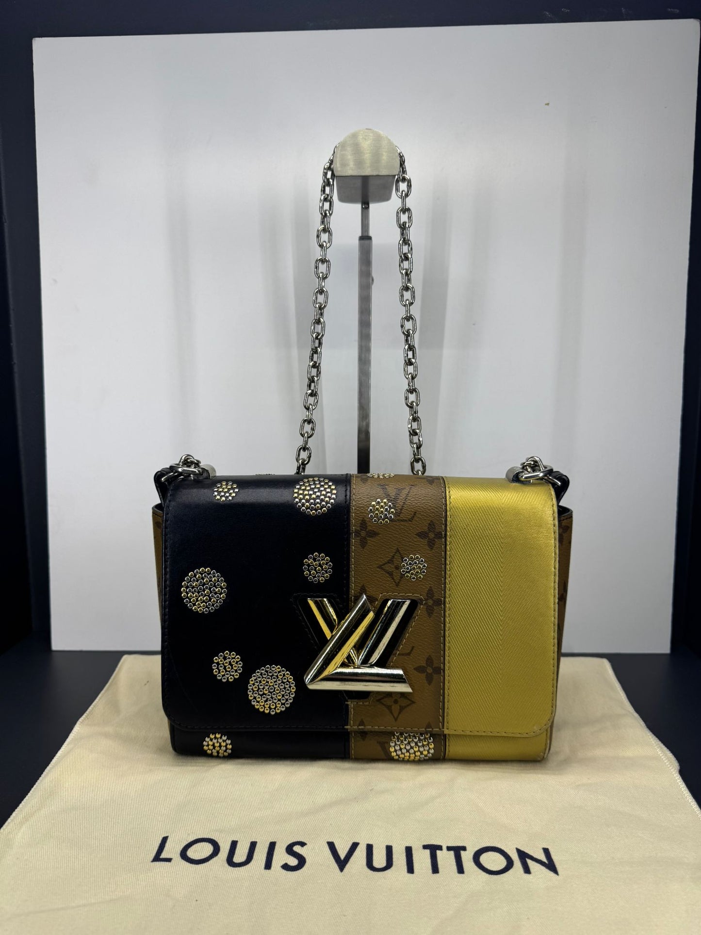 Borsa Louis Vuitton Twist MM "Night Lights