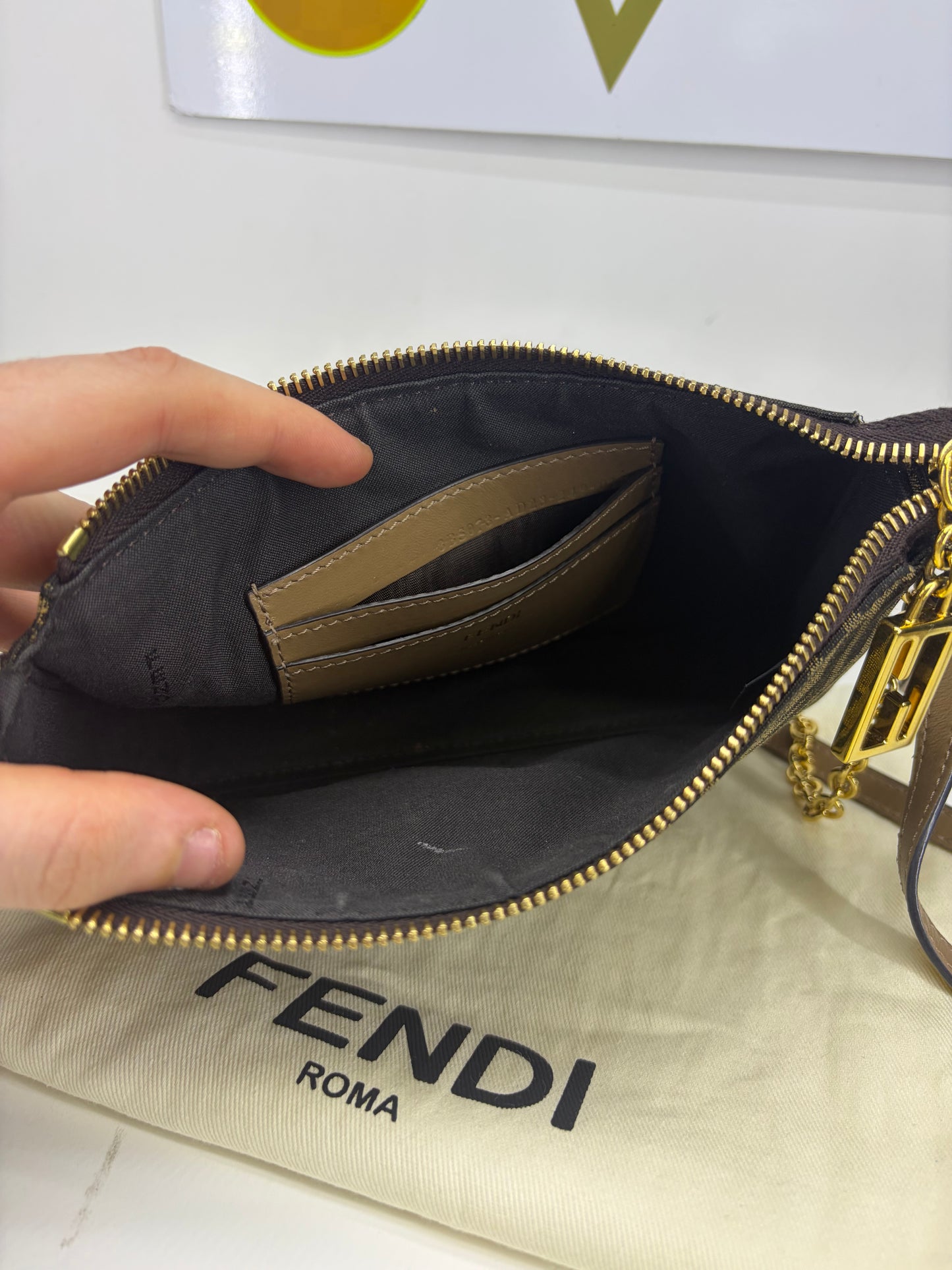 Fendi Pouch Baguette