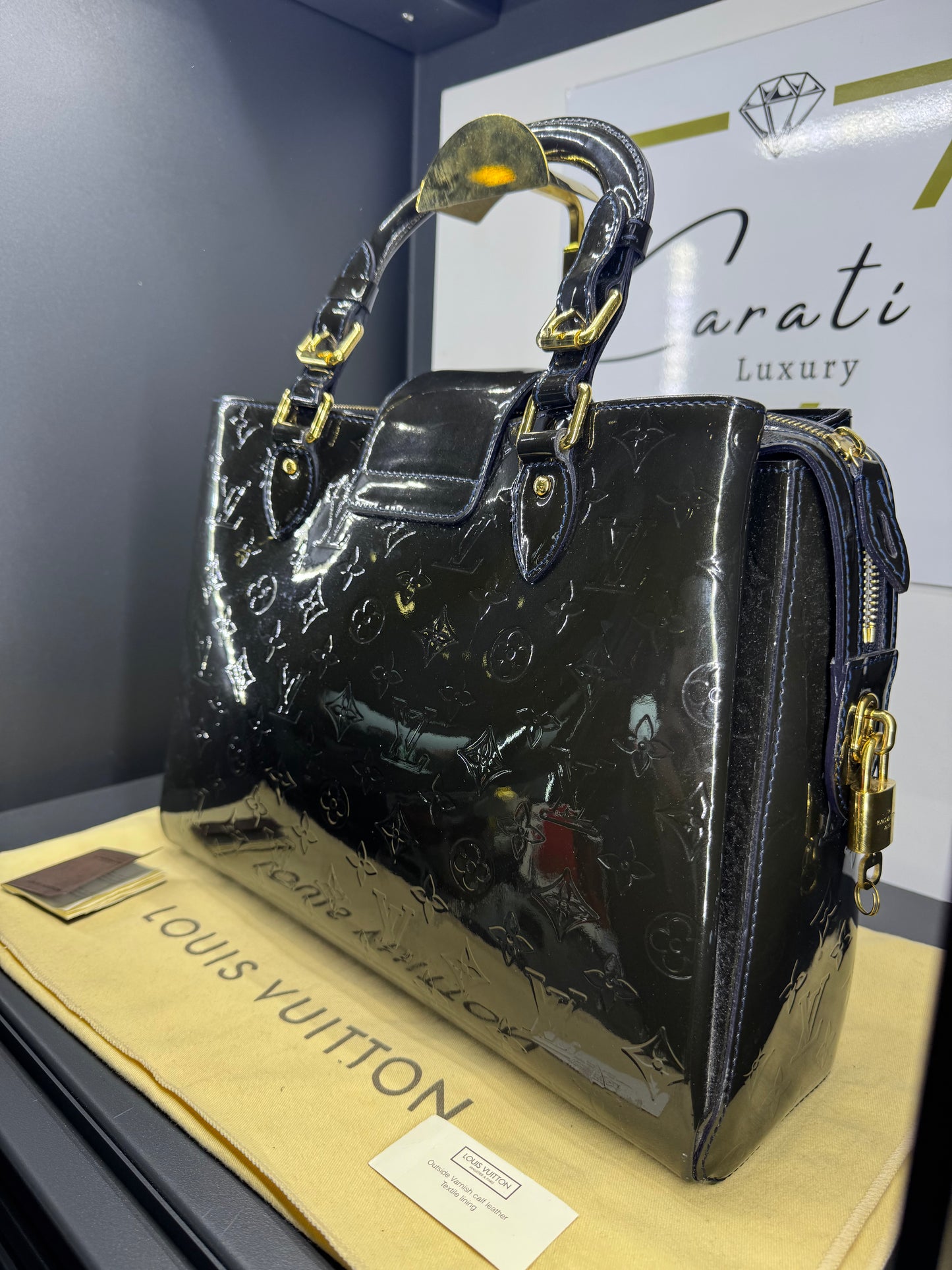 Borsa Louis Vuitton in pelle verniciata Monogram