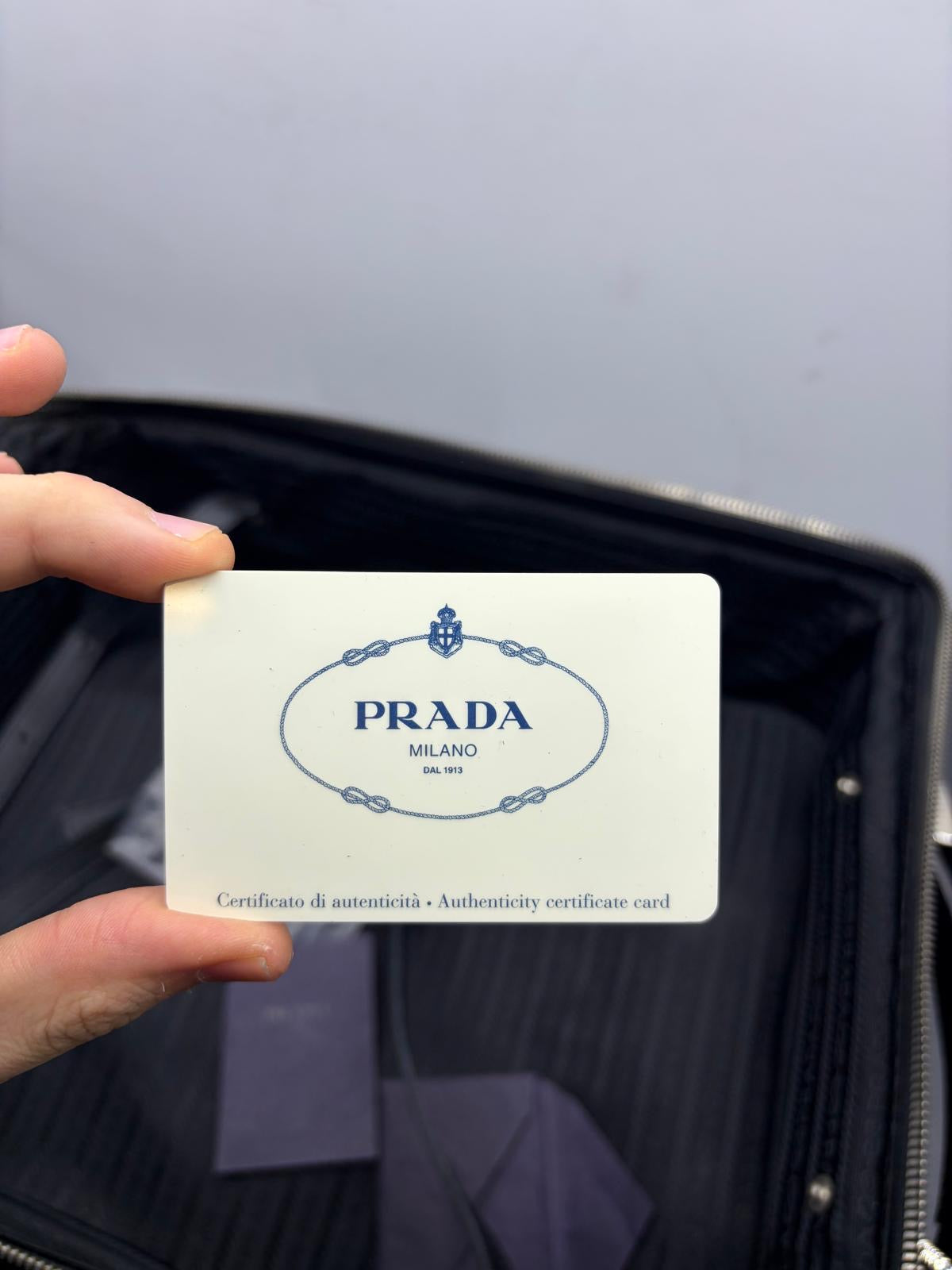 valigia trolley da viaggio Prada
