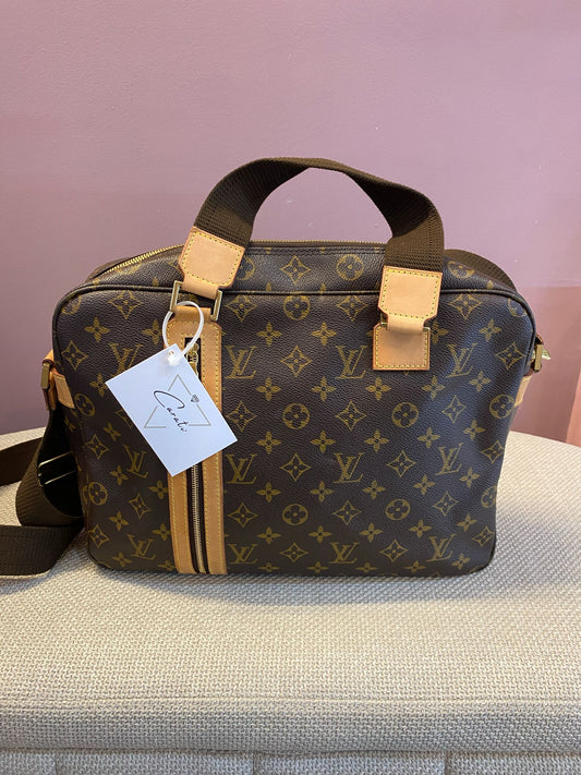 Louis Vuitton Boshpore