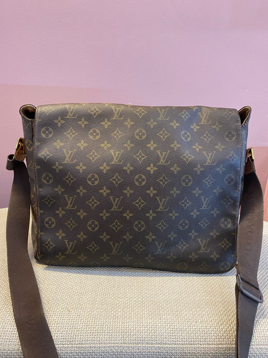 Louis Vuitton Cartella Messenger Abesses