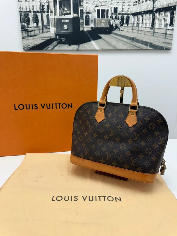 Louis Vuitton Alma Medium con Monogram
