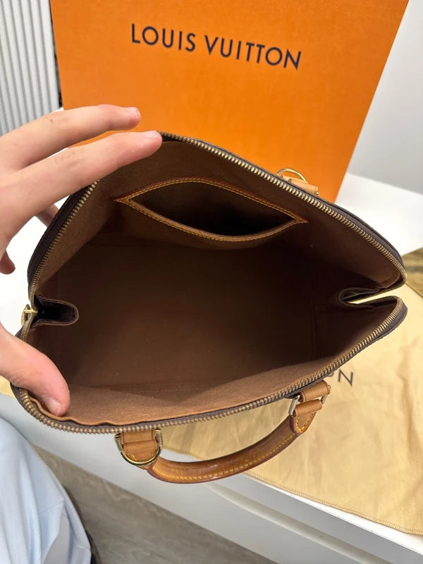 Louis Vuitton Alma Medium con Monogram