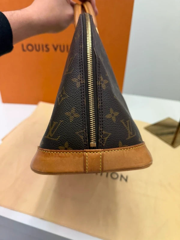 Louis Vuitton Alma Medium con Monogram