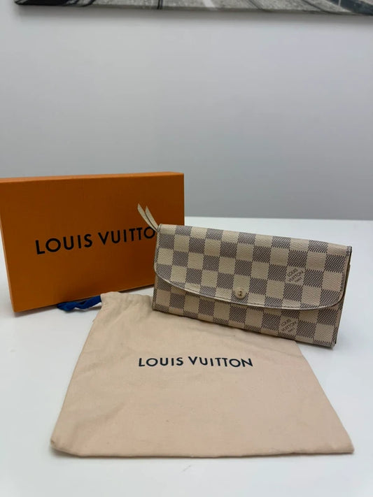 Louis Vuitton Portafoglio Emilie anno 2015