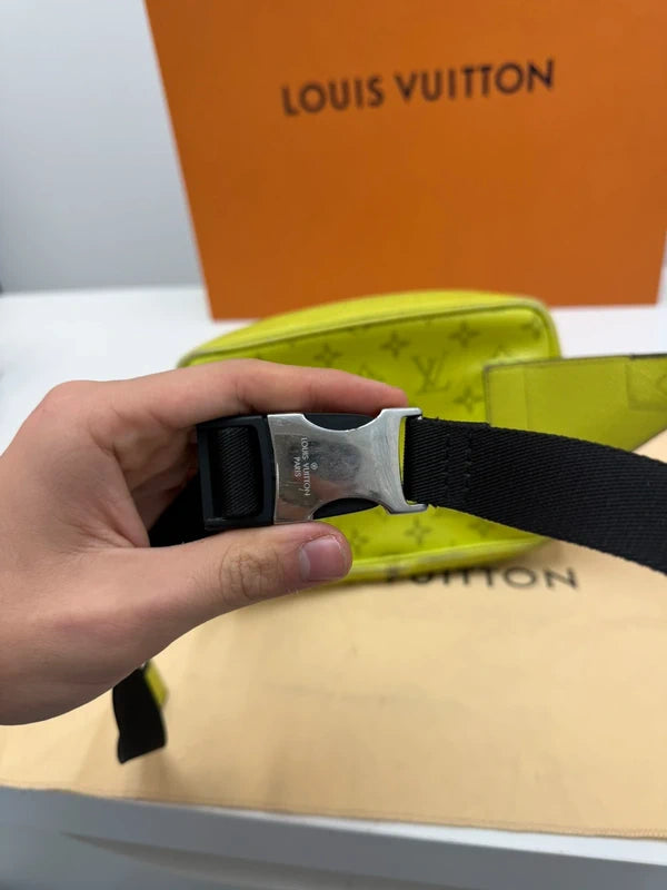 Louis Vuitton Marsupio Lime