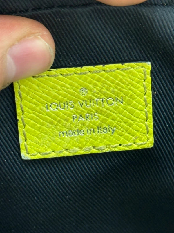 Louis Vuitton Marsupio Lime