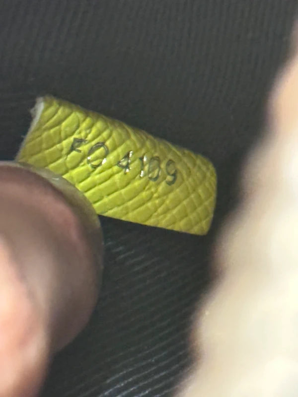 Louis Vuitton Marsupio Lime