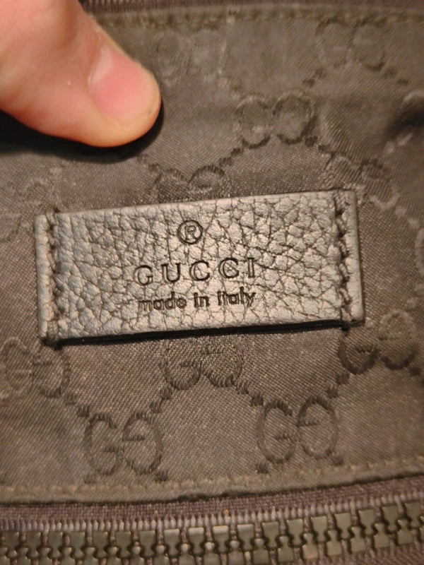 Gucci Tracolla monogram