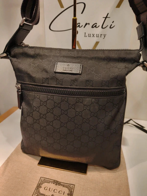 Gucci Tracolla monogram